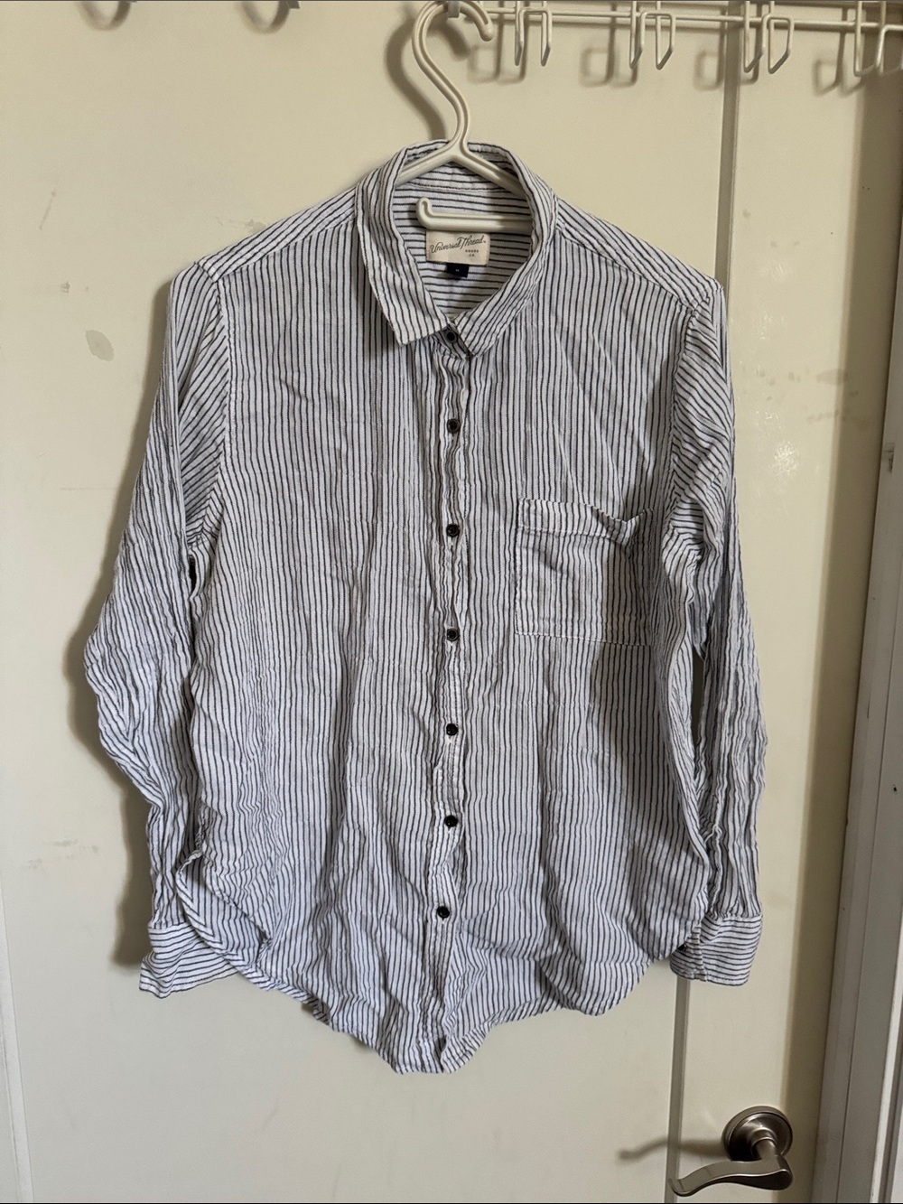 Universal Thread Striped Cotton Button-Down Shirt M
